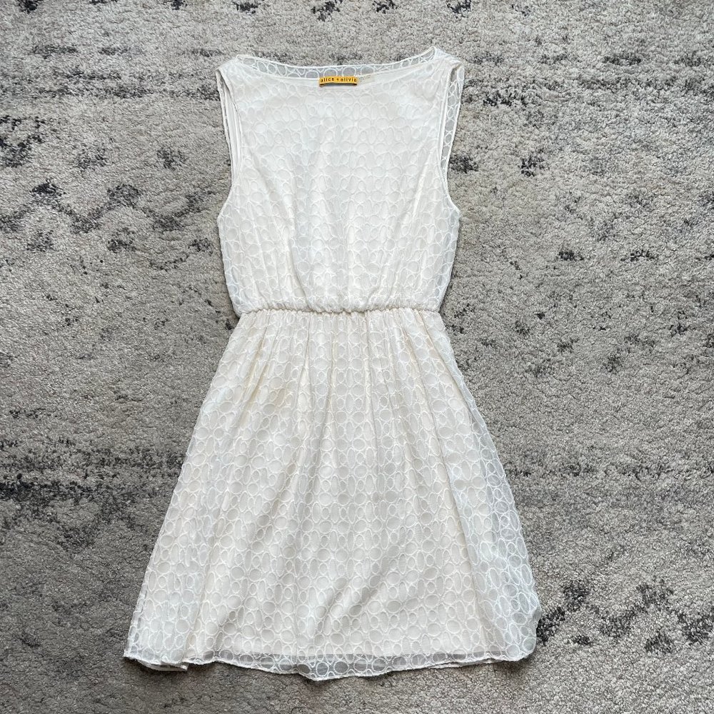 Alice + Olivia Off White Silk Blouson Dress S